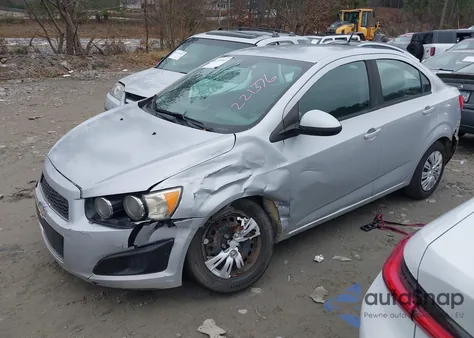 2013 Chevrolet Sonic Ls Auto z USA, uszkodzony, nr VIN 1G1JA5SH7D4221376
